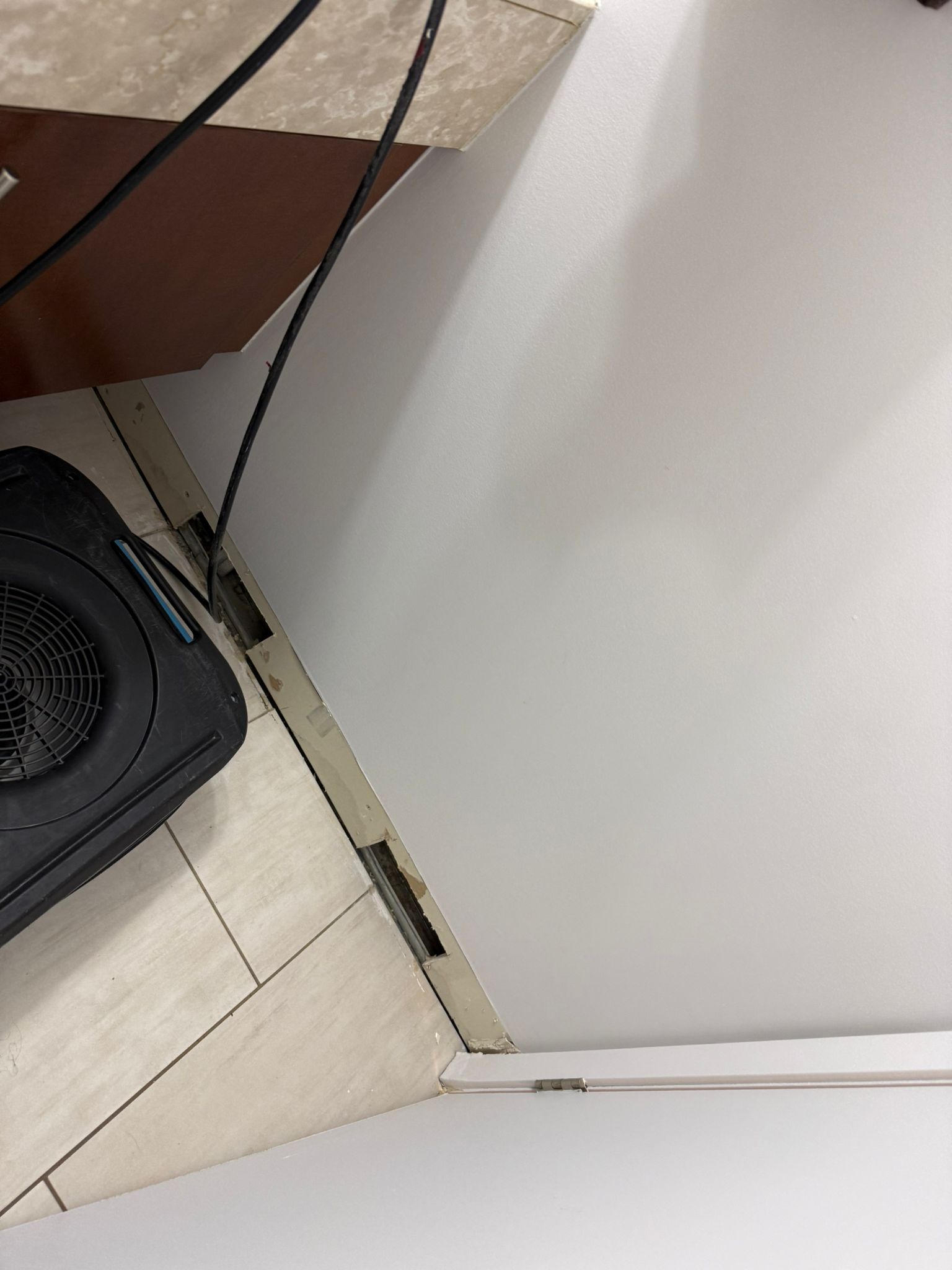 Dehumidifier setup for structural drying process